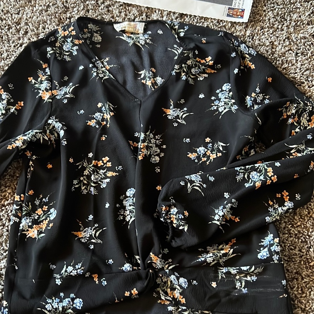 Floral Blouse S